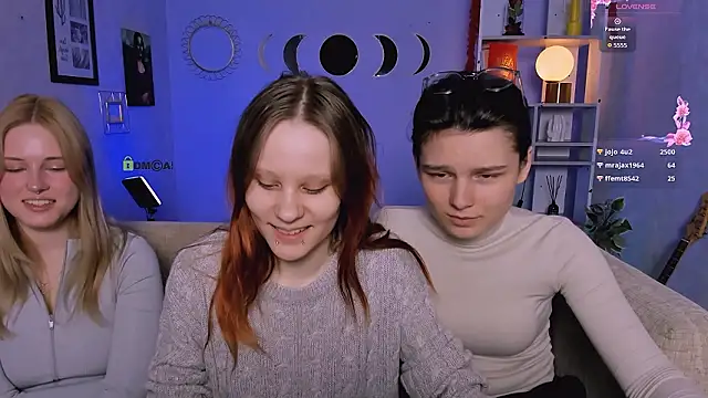 mirginia lovely online show from March 22, 2026, 12:18 pm