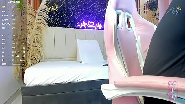 keane lee  online show from April 9, 2026, 12:22 pm