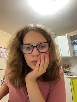 Luminosa online show from March 2, 2026, 7:10 pm