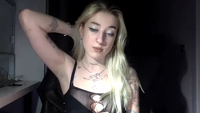 EmmyWet online show from March 27, 2026, 8:10 pm