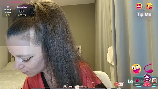 Yana-XX online show from June 6, 2026, 10:48 pm