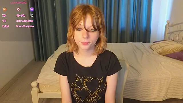 MollySally online show from July 25, 2026, 6:54 am