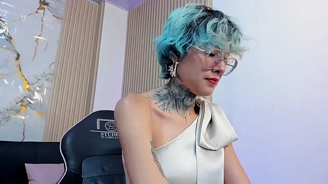 Lyra tay online show from May 24, 2026, 12:05 pm