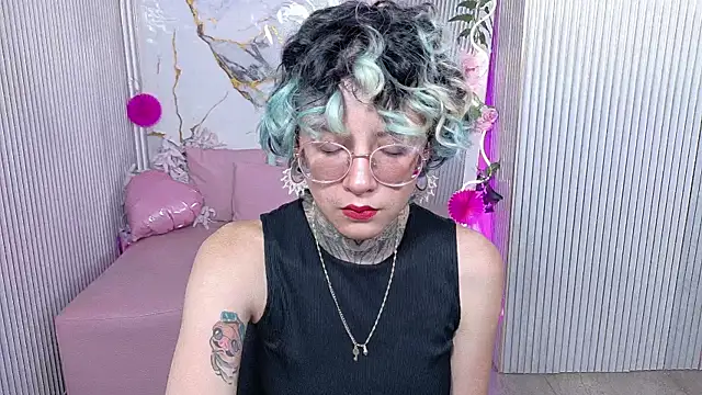 Lyra tay online show from July 12, 2026, 1:34 pm