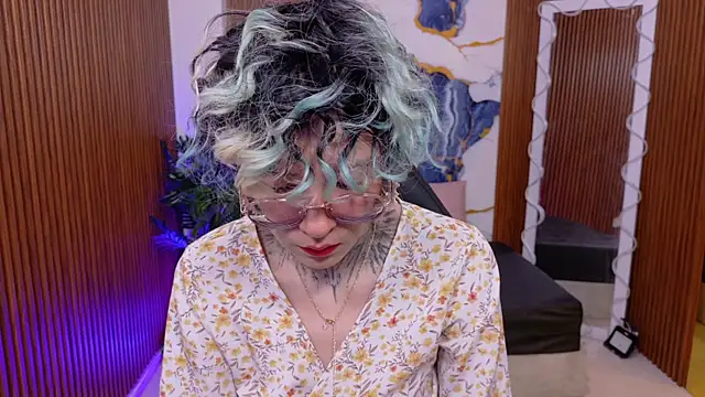 Lyra tay online show from July 15, 2026, 7:10 pm