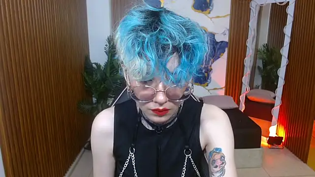 Lyra tay online show from April 29, 2026, 7:09 pm