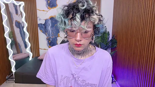 Lyra tay online show from July 27, 2026, 7:10 pm
