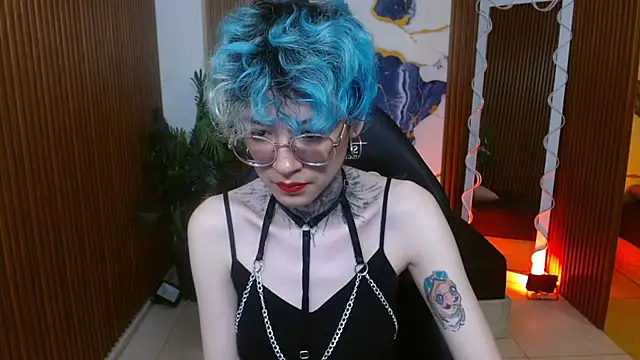 Lyra tay online show from May 9, 2026, 7:06 pm