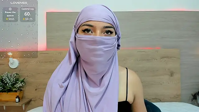  jennaa online show from March 10, 2026, 8:02 pm