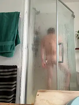 Snapshot of UaZit chatting on March 3, 2026, 9:44 pm UaZit online show from March 3, 2026, 9:44 pm