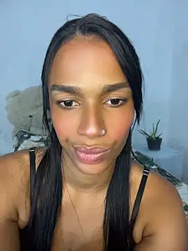 FlorSalvaje  online show from August 7, 2026, 12:49 am
