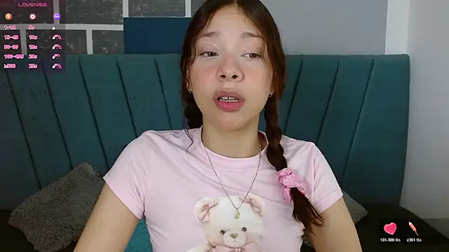 Sweet kitty 05 online show from March 10, 2026, 11:42 pm