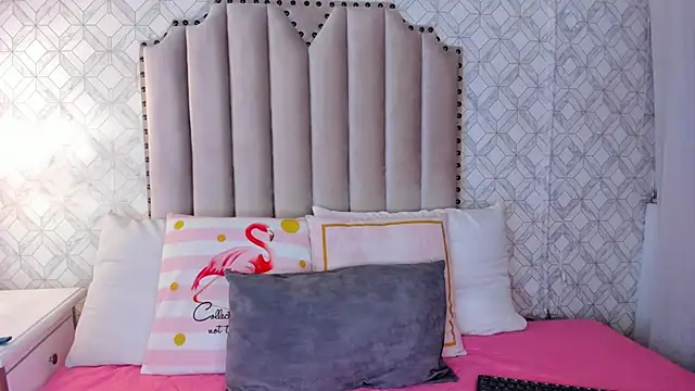 mika doll online show from April 10, 2026, 3:46 am