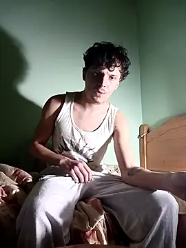 Snapshot of Saucexx chatting on February 27, 2026, 4:12 am Saucexx online show from February 27, 2026, 4:12 am