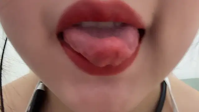 Snapshot of Susu-36E chatting on April 7, 2026, 9:22 am Susu-36E online show from April 7, 2026, 9:22 am