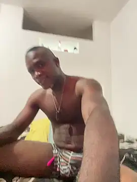 DarianWill18 online show from April 10, 2026, 11:34 pm