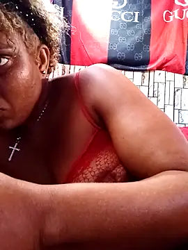 Snapshot of kimandcardo8 chatting on March 2, 2026, 3:41 pm kimandcardo8 online show from March 2, 2026, 3:41 pm