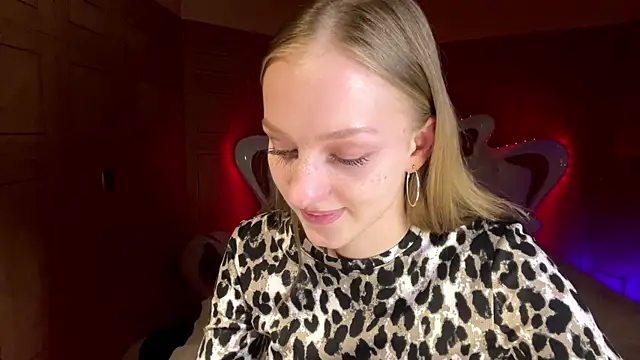 Anika Socutehe online show from March 30, 2026, 4:52 pm