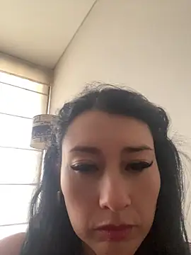 Terra  Rouse  online show from July 14, 2026, 12:55 pm
