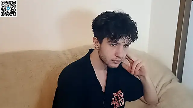 Snapshot of _ZaneX chatting on April 17, 2026, 7:06 pm ZaneX online show from April 17, 2026, 7:06 pm