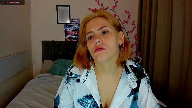DellaRows online show from July 9, 2026, 5:30 am