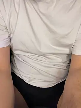 Sertt161 online show from April 12, 2026, 3:04 pm