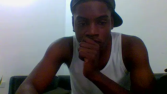 Snapshot of charles_king chatting on June 16, 2026, 4:51 pm charles king online show from June 16, 2026, 4:51 pm