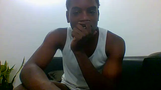 Snapshot of charles_king chatting on June 16, 2026, 4:12 am charles king online show from June 16, 2026, 4:12 am