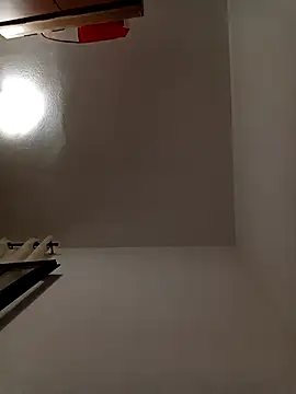 Snapshot of Yeray1000 chatting on March 3, 2026, 7:54 pm Yeray1000 online show from March 3, 2026, 7:54 pm