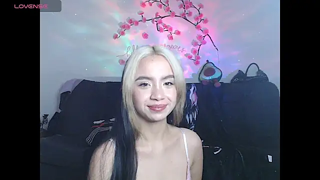 sweet molly420 online show from June 11, 2026, 10:40 pm