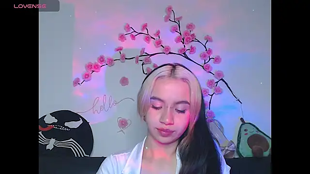 sweet molly420 online show from June 18, 2026, 9:14 am