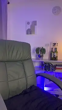 Ginaaa  online show from March 12, 2026, 12:27 am