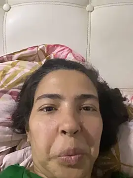 allyson-cute03 online show from April 7, 2026, 9:05 pm