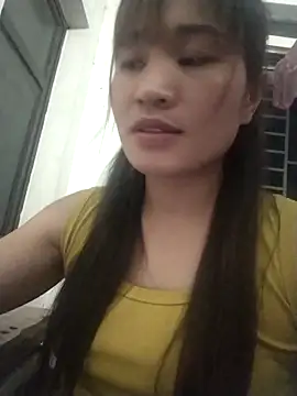 Lilinn  online show from March 21, 2026, 11:58 am