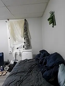 Snapshot of lil-Red-booty chatting on February 28, 2026, 4:56 am lil-Red-booty online show from February 28, 2026, 4:56 am