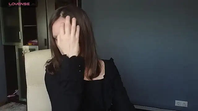 Tender Swan online show from March 22, 2026, 11:34 am