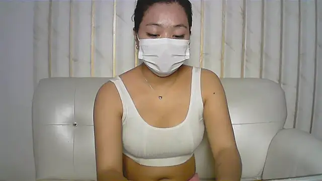 RESMA-CUTEE00 online show from July 9, 2026, 5:41 am