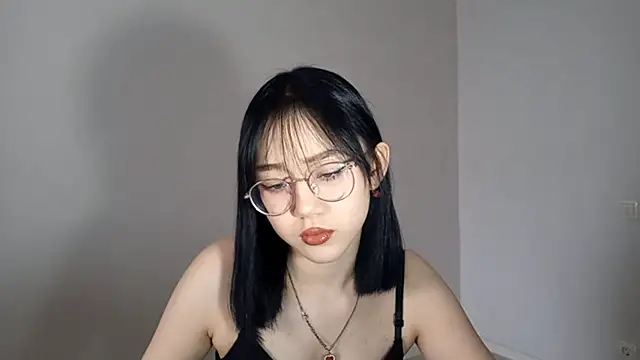 SolvedGlobe online show from March 26, 2026, 2:04 pm