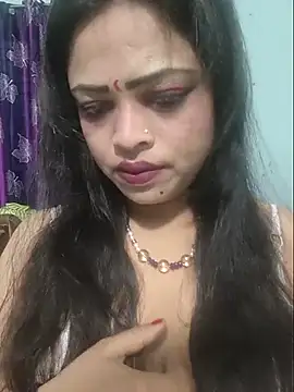 Beauty-3 online show from May 21, 2026, 11:46 pm