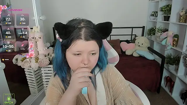 Lunaar  online show from April 11, 2026, 7:45 am