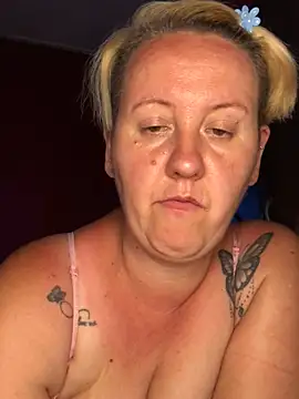 SofiaAmour online show from June 29, 2026, 6:40 pm