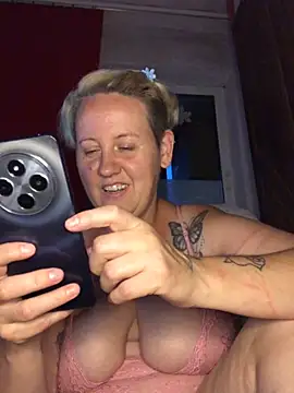 SofiaAmour online show from July 1, 2026, 6:41 pm