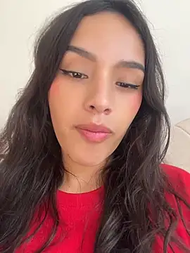 Mia-villalobos online show from June 15, 2026, 1:55 pm