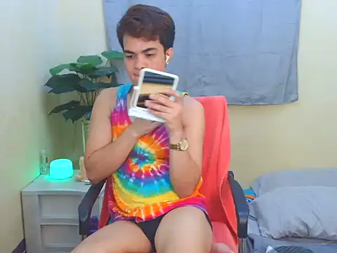 Xmj16 online show from March 12, 2026, 12:53 pm