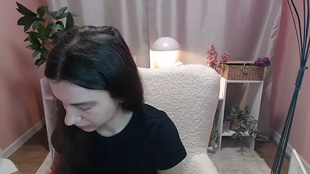 MistyBree online show from March 8, 2026, 9:12 am