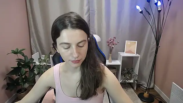 MistyBree online show from June 20, 2026, 8:08 am