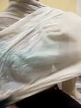 Olivia 101 online show from March 11, 2026, 9:20 pm