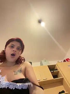 Snapshot of MommySexxy23 chatting on April 2, 2026, 5:41 pm MommySexxy23 online show from April 2, 2026, 5:41 pm