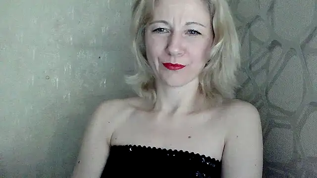 Katerina-Kissa online show from March 2, 2026, 7:32 pm