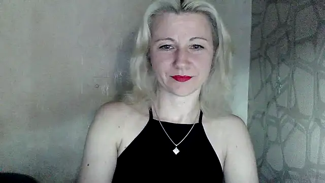 Katerina-Kissa online show from May 16, 2026, 6:29 pm